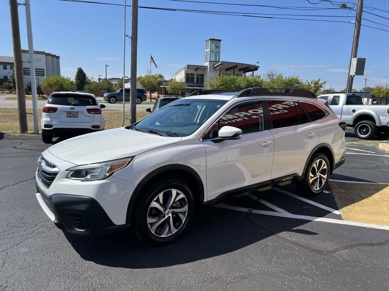 Used 2020 Subaru Outback Limited AWD/4WD image 6