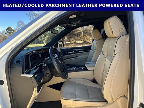 Used 2024 Cadillac Escalade ESV Premium Luxury image 6