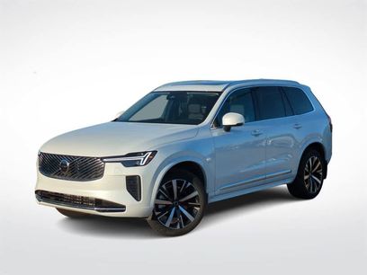 New 2025 Volvo XC90 B5 Core w/ Protection Package Premier
