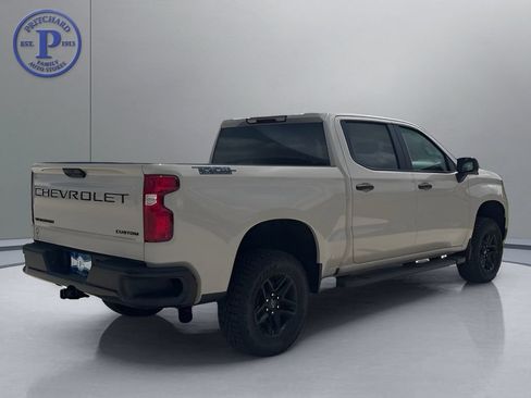 New 2026 Chevrolet Silverado 1500 Custom Trail Boss w/ Dark Appearance Package AWD/4WD image 7