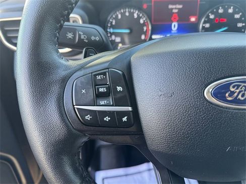 Used 2020 Ford Explorer XLT w/ Equipment Group 202A image 10