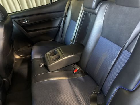 Used 2018 Toyota Corolla SE w/ Carpet Mat Package (TMS) FWD image 17
