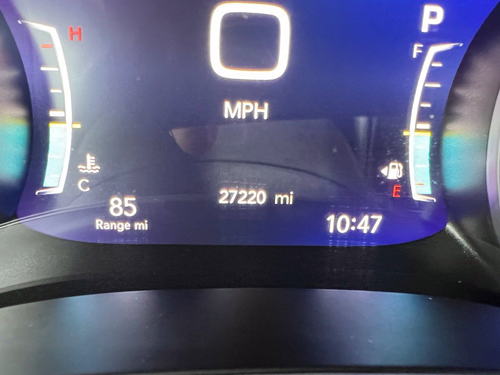 Used 2025 Chrysler Pacifica Select FWD image 32