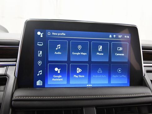 Used 2024 Chevrolet Suburban Premier image 24