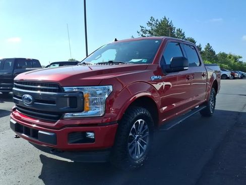 Used 2020 Ford F150 XLT w/ Equipment Group 302A Luxury AWD/4WD image 3