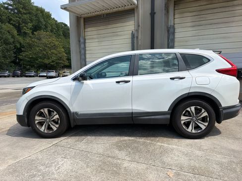 Used 2019 Honda CR-V LX image 6