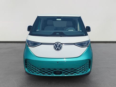New 2025 Volkswagen ID. Buzz 1st Edition image 8