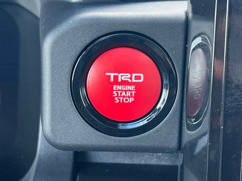 New 2026 Toyota Tacoma TRD Off-Road w/ TRD Off Road Premium Package image 18