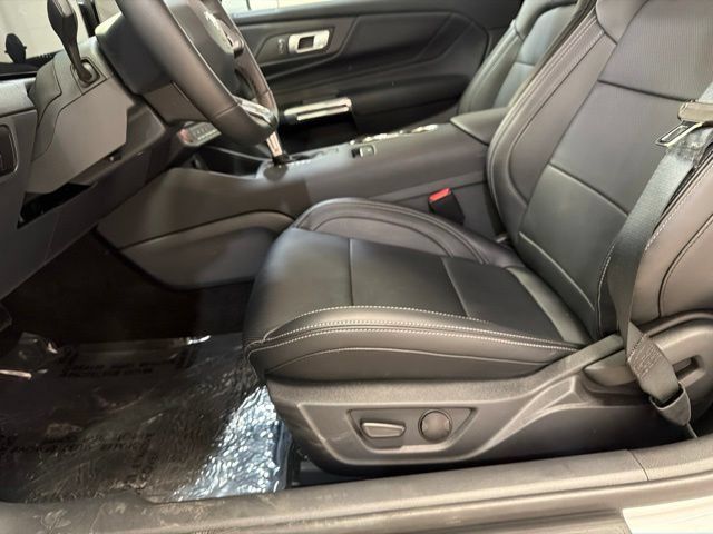 Used 2026 Ford Mustang Premium RWD image 11