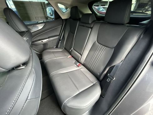 Used 2025 Lexus NX 250 FWD w/ Towing Package (2000 Lbs) image 35