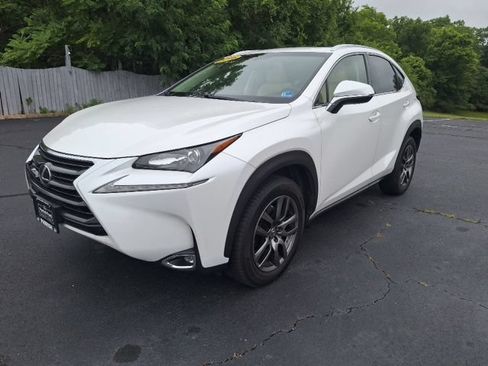 Used 2016 Lexus NX 200t FWD w/ Premium Package image 7