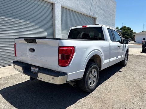 Used 2021 Ford F150 XLT w/ Equipment Group 301A Mid RWD image 4