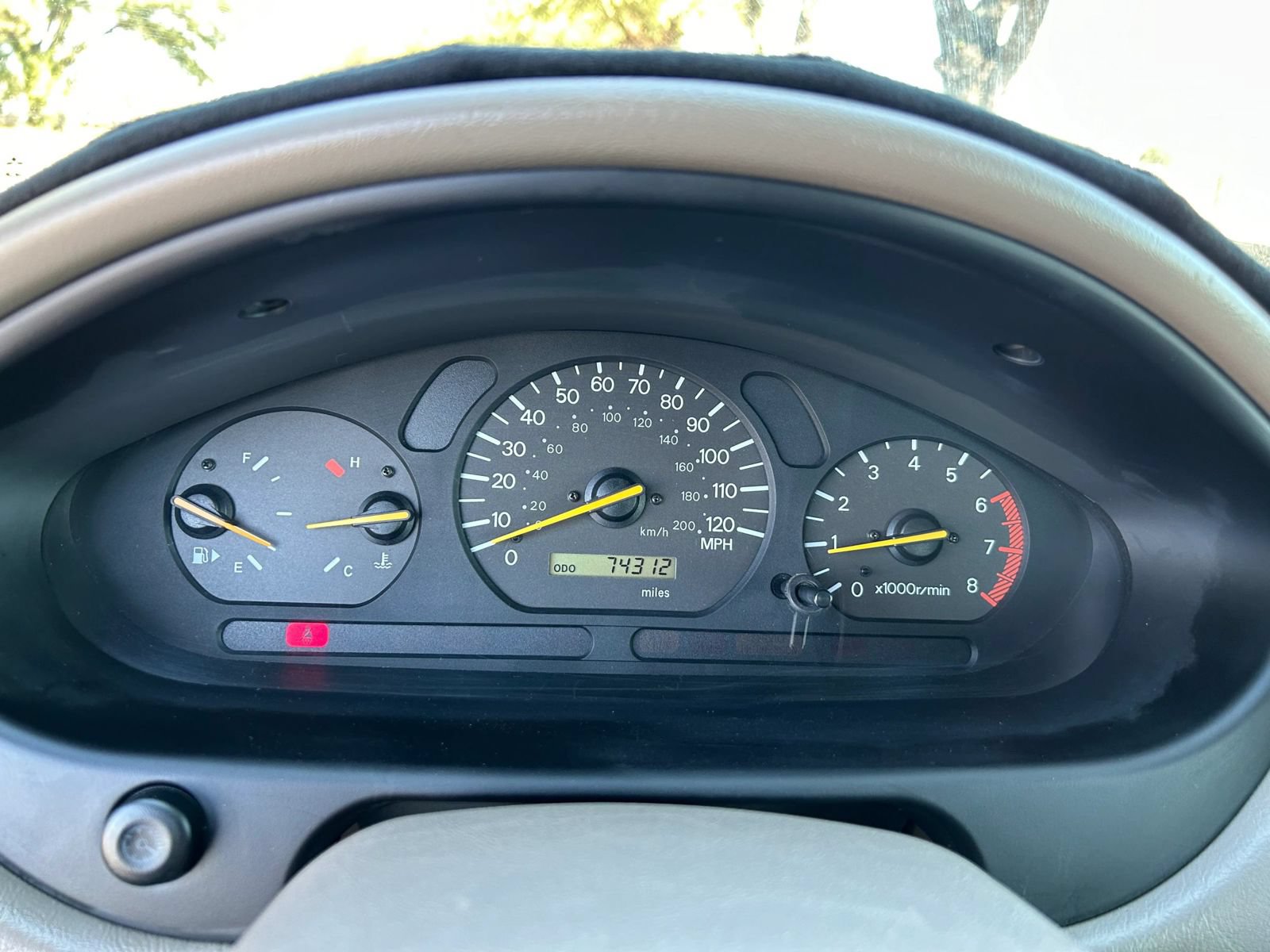 Used 2000 Mitsubishi Galant ES FWD image 10