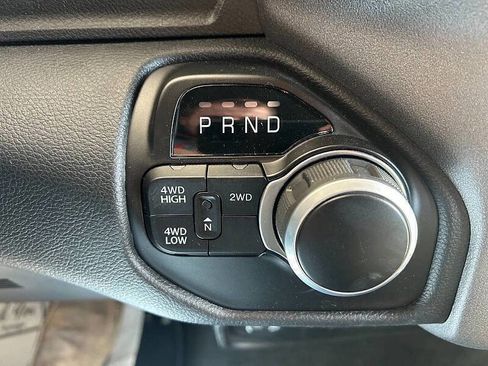 Used 2024 RAM 2500 Tradesman w/ Chrome Appearance Group AWD/4WD image 74