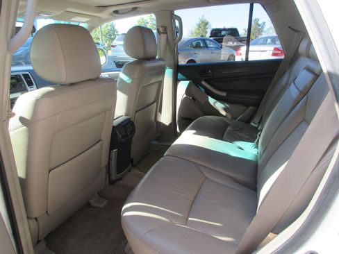 Used 2005 Toyota 4Runner Limited AWD/4WD image 15