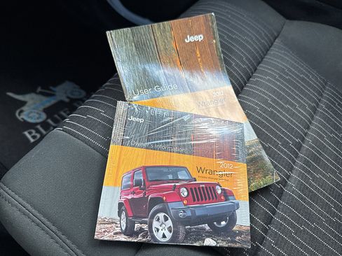 Used 2012 Jeep Wrangler Sahara AWD/4WD image 44