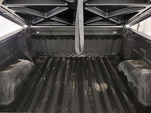 Used 2020 Chevrolet Silverado 1500 RST w/ Texas Edition image 31