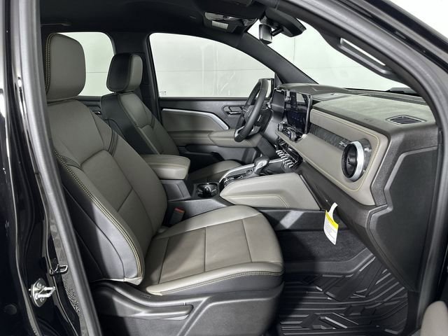 New 2026 Chevrolet Colorado ZR2 w/ Technology Package AWD/4WD image 29