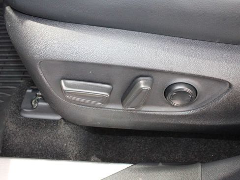 Certified 2026 Toyota Highlander Platinum AWD/4WD image 25