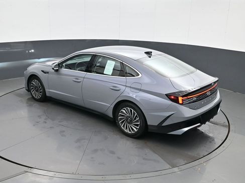 Certified 2025 Hyundai Sonata SEL image 19