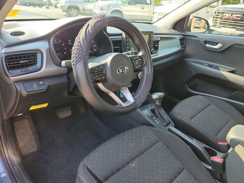 Used 2020 Kia Rio S FWD image 21