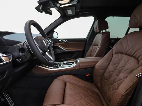 New 2026 BMW X5 xDrive40i w/ M Sport Package image 11