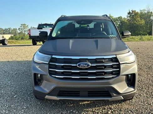New 2026 Ford Explorer Active w/ Active Comfort Package AWD/4WD image 6
