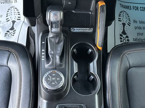 Used 2021 Ford Bronco Badlands image 25