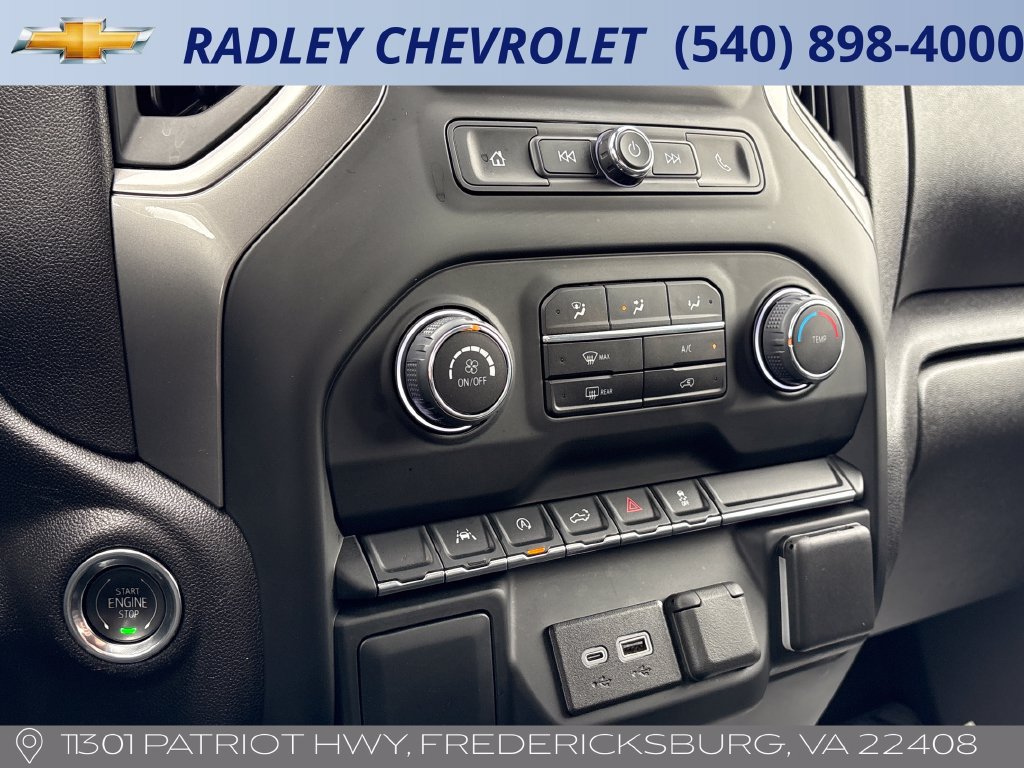 Certified 2024 Chevrolet Silverado 1500 Custom AWD/4WD image 10