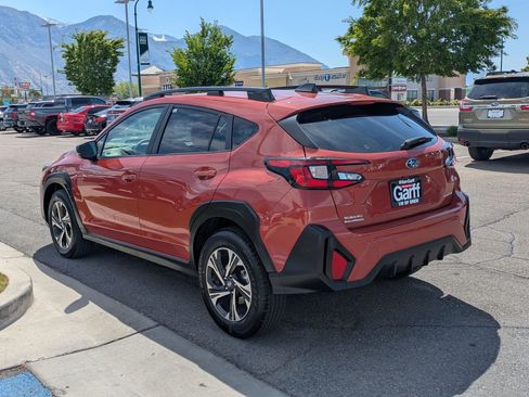 Used 2025 Subaru Crosstrek 2.0i Premium AWD/4WD image 9