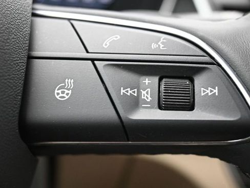 Used 2023 Audi Q5 2.0T Premium Plus w/ Premium Plus Package AWD/4WD image 24