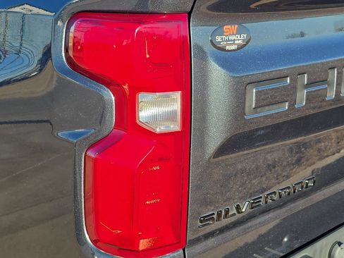 Used 2021 Chevrolet Silverado 1500 Custom w/ LPO, Dark Essentials Package RWD image 35