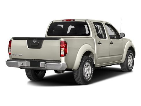 Used 2018 Nissan Frontier S image 2