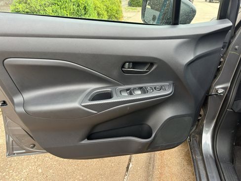Used 2024 Nissan Versa S FWD image 10