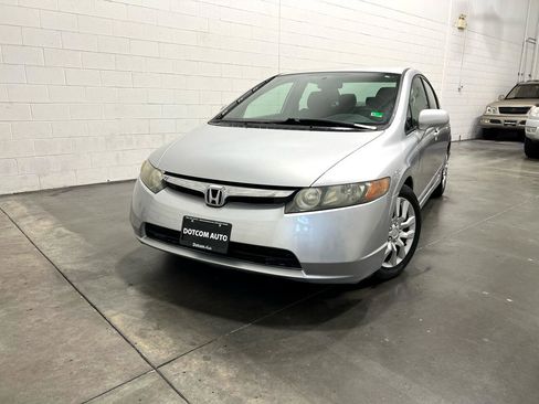 Used 2007 Honda Civic LX image 2