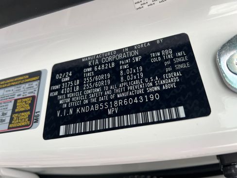 Certified 2024 Kia EV9 Light Long Range image 17