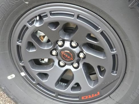 New 2026 Nissan Frontier PRO-4X image 17