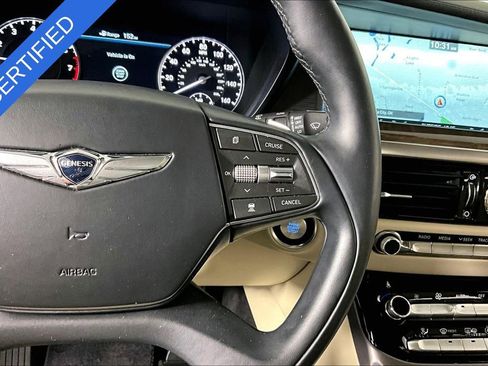 Used 2017 Genesis G90 3.3T Premium RWD image 11