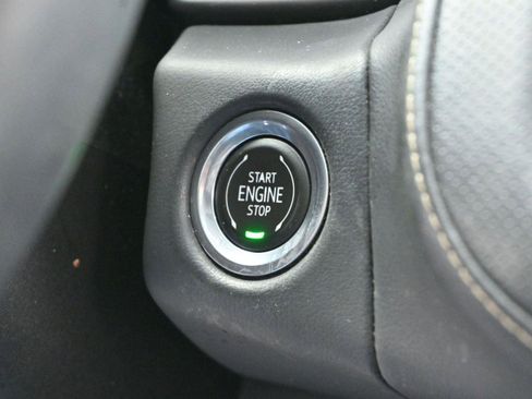 Used 2023 GMC Yukon SLT w/ SLT Premium Package image 25