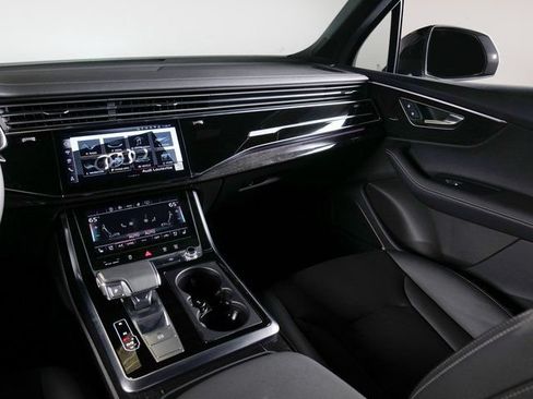 Certified 2026 Audi Q7 2.0T Premium w/ Premium Plus Package AWD/4WD image 19
