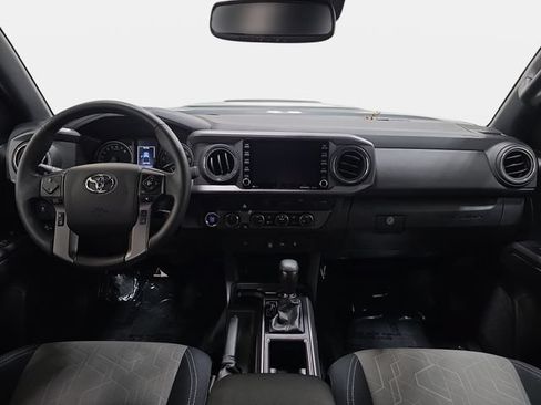 Certified 2023 Toyota Tacoma TRD Sport AWD/4WD image 9
