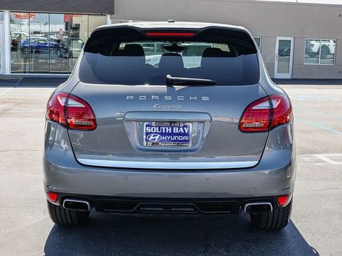 Used 2012 Porsche Cayenne image 5