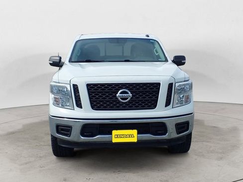 Used 2019 Nissan Titan SV AWD/4WD image 8