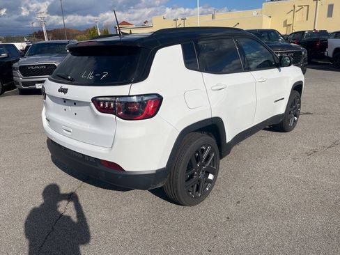 New 2026 Jeep Compass Limited image 7