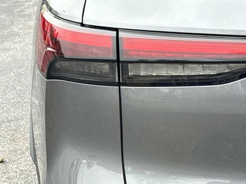 Used 2022 INFINITI QX60 Sensory w/ Cargo Package image 29