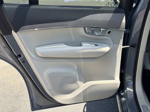 Certified 2023 Volvo XC90 B6 Plus w/ Protection Package Premier AWD/4WD image 20