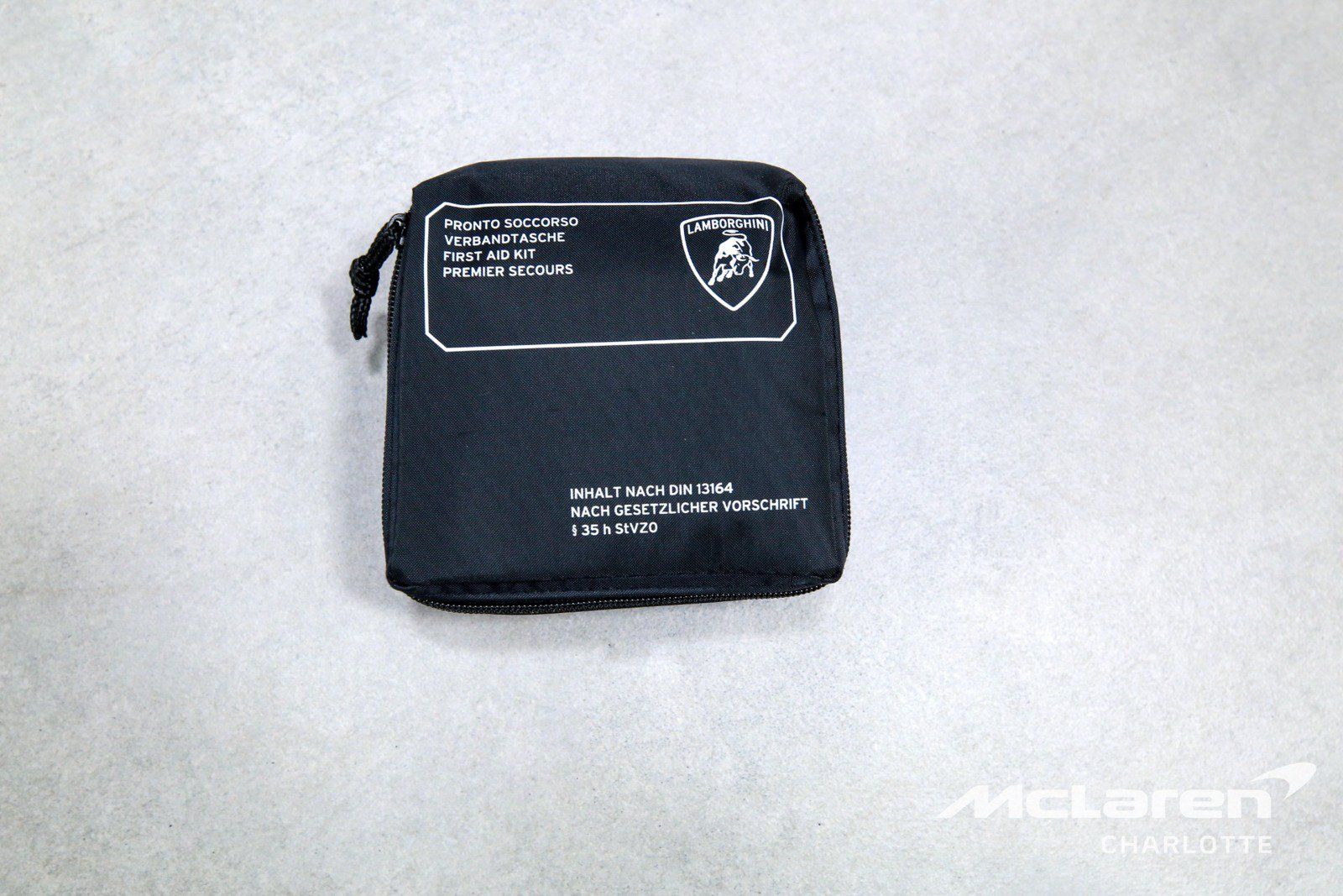 Used 2025 Lamborghini Urus S AWD/4WD image 32