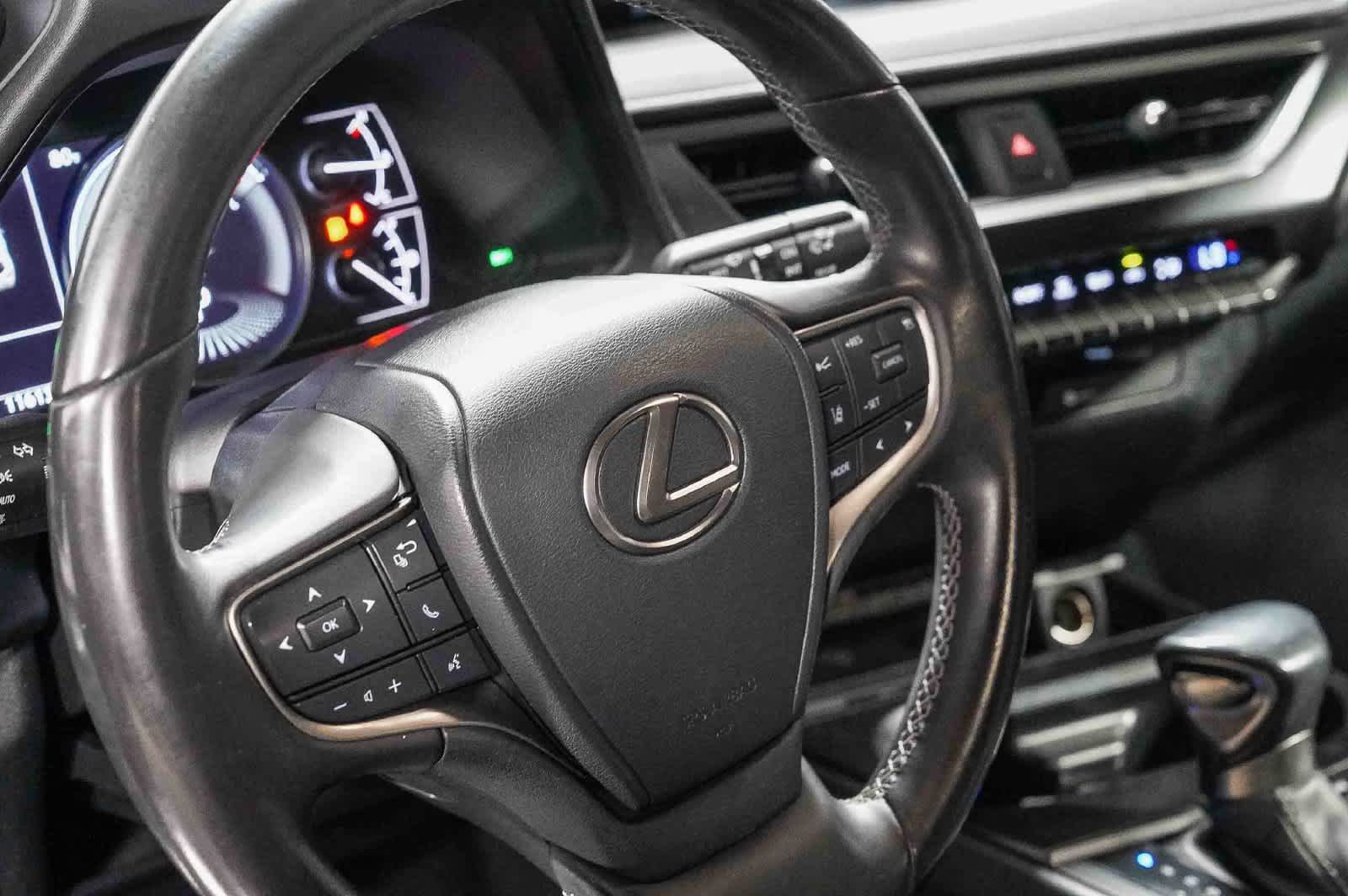 Used 2021 Lexus UX 250h w/ Accessory Package (Z2) AWD/4WD image 20