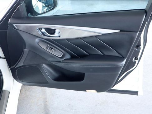Used 2014 INFINITI Q50 AWD w/ Navigation Package image 37