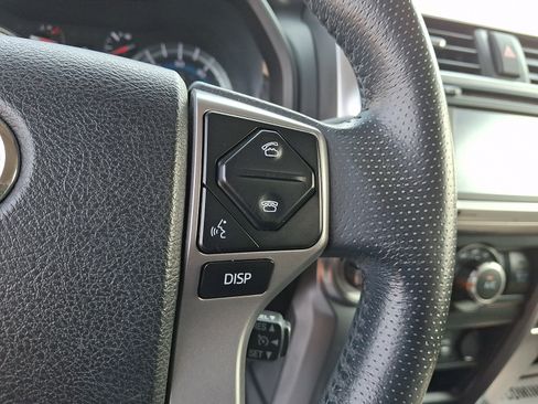 Used 2015 Toyota 4Runner SR5 Premium AWD/4WD image 21